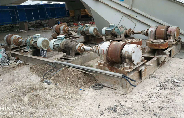 ��Ͳ��əC(j��)����