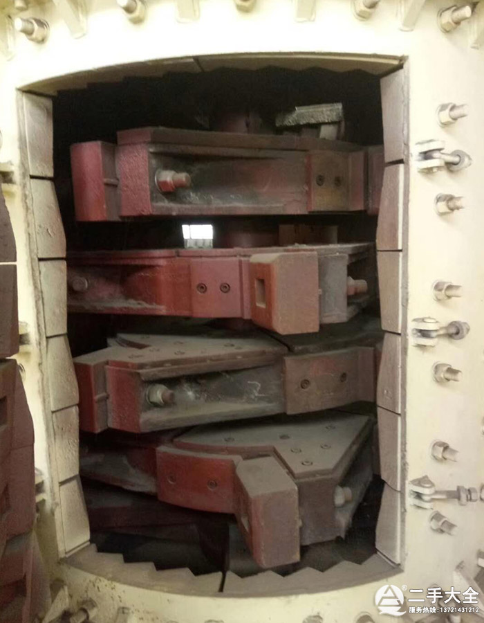 ��ʽ���N��ɰ�C��(n��i)���Y(ji��)��(g��u)