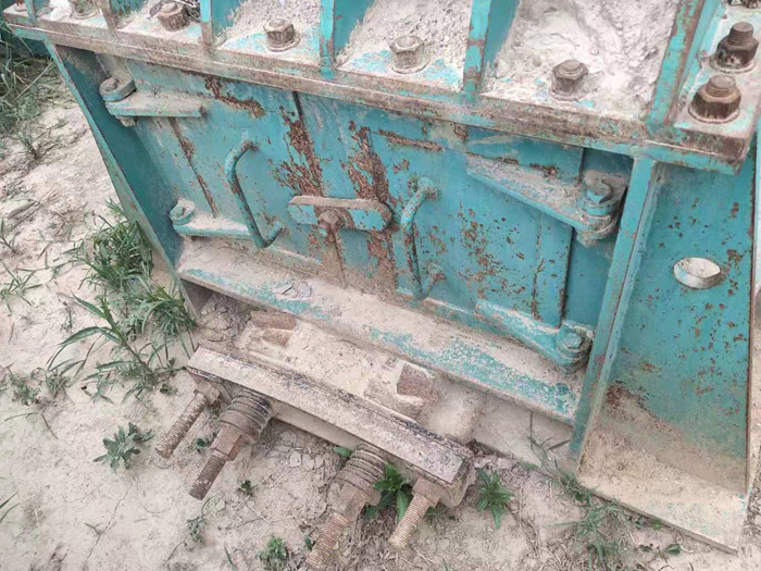 ���N����C