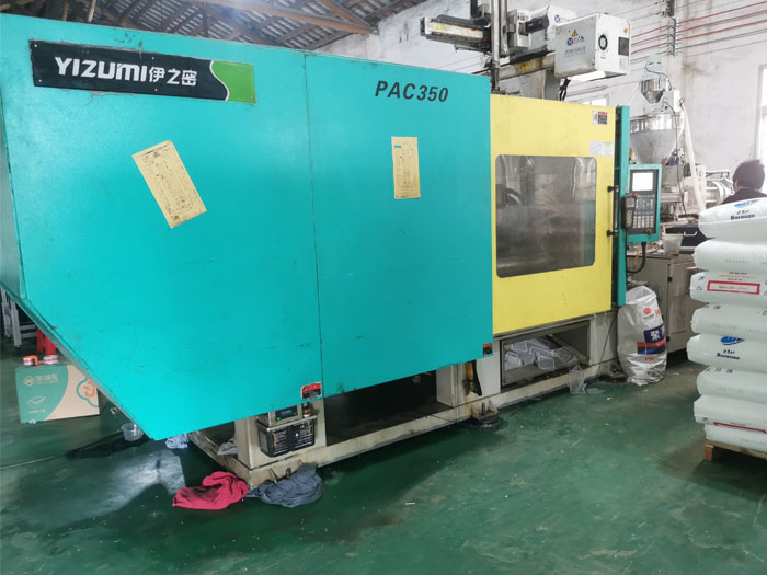 ����һ���Բ;ߙC(j��)���O(sh��)��+ע�ܙC(j��)�D(zhu��n)׌