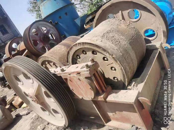 ��݁����C