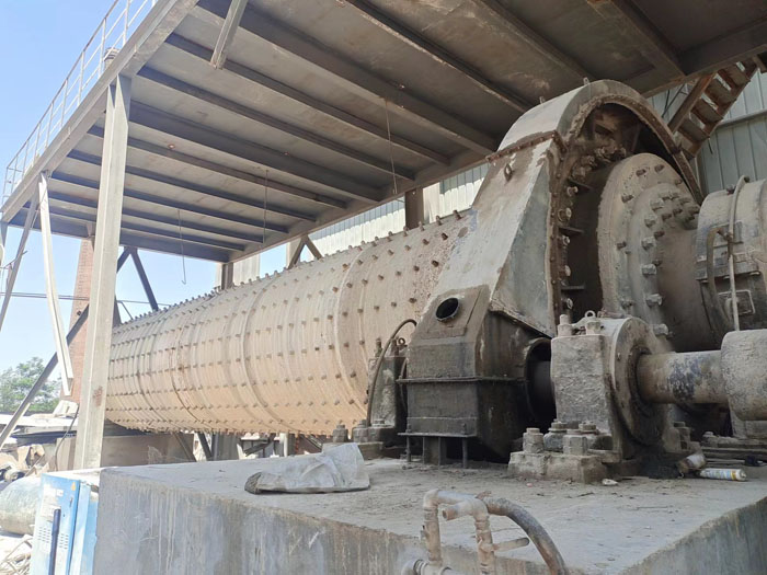 ����2.4��11����ĥ�C