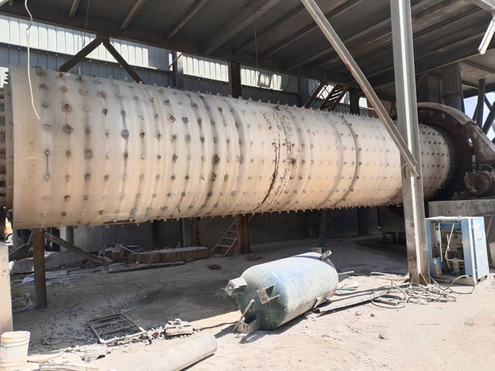 ����2.4��11����ĥ�Cδ�������D(zhu��n)׌