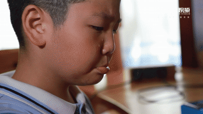 �Ϸ�΢�Ӱ�Ĕz